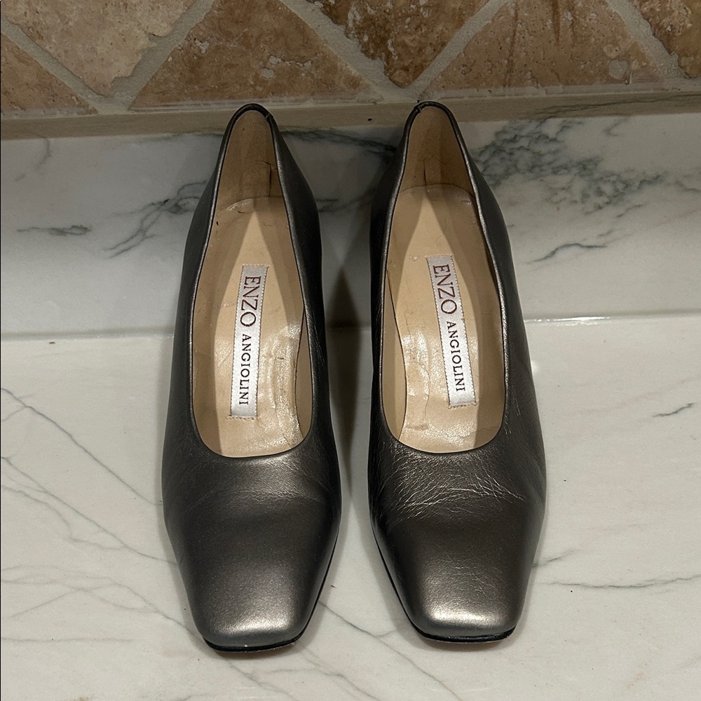 Enzo Angiolini Women's Metallic Gray Heels